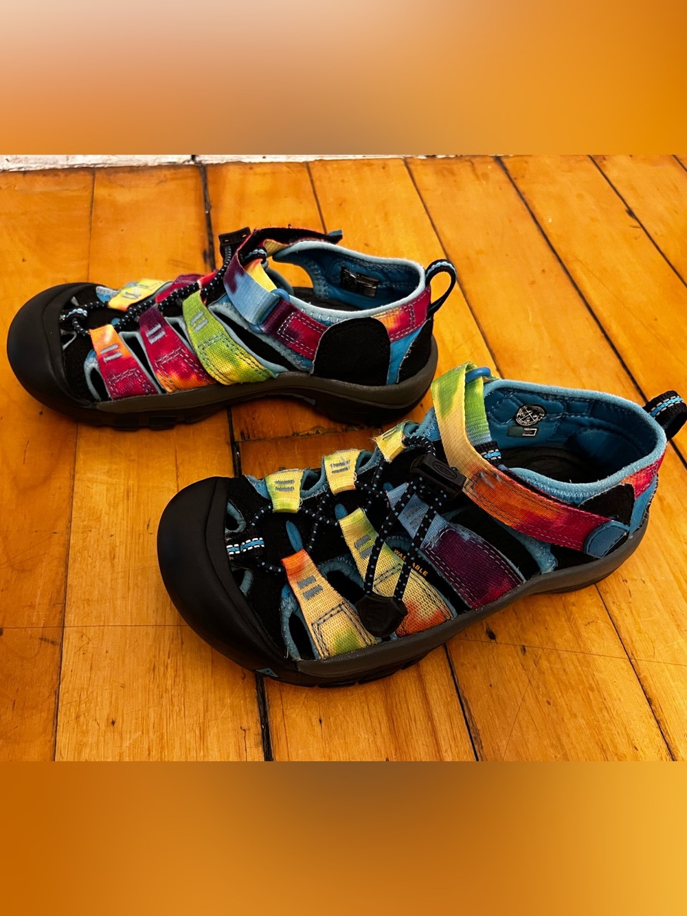 Keen Newport H2 Rainbow Tie-Dye Sandals, Big Kids Size 1